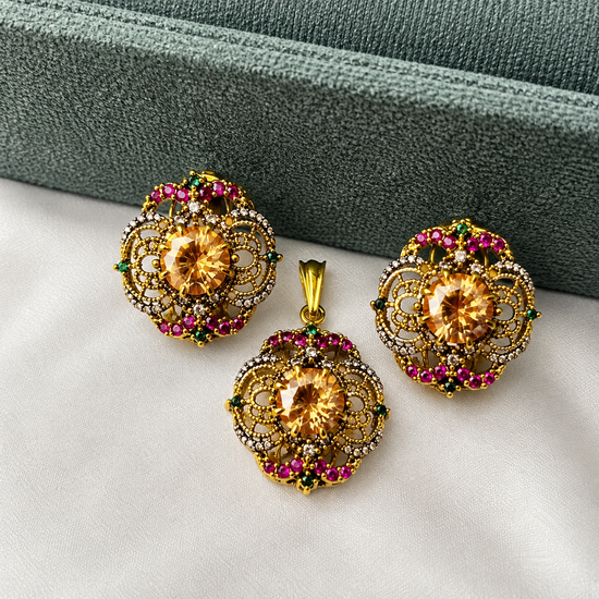 Crystal Meadow Pendant Set