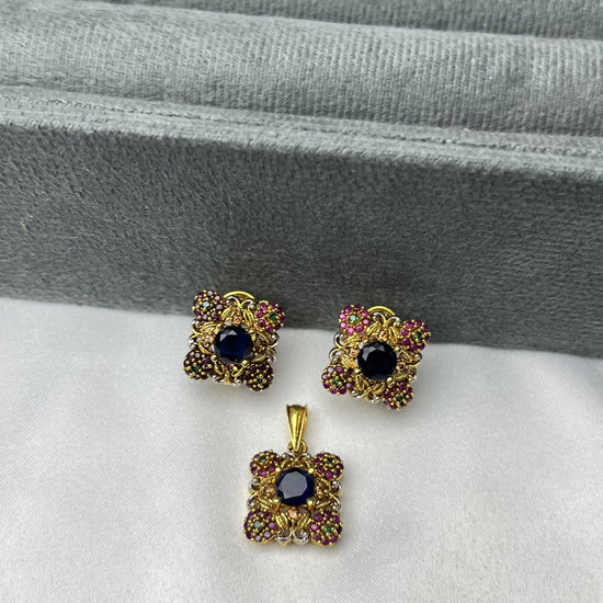 Azure Blossom Pendant Set