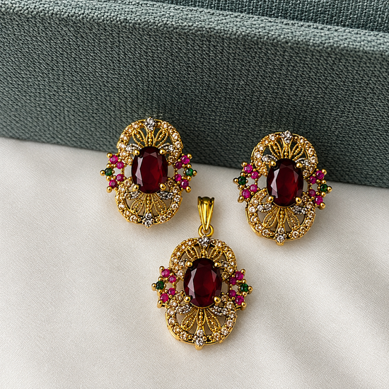 Regal Charm Pendant Set