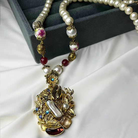 Regalia Mala