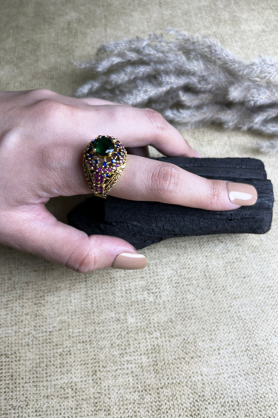 Vivid Crown Ring