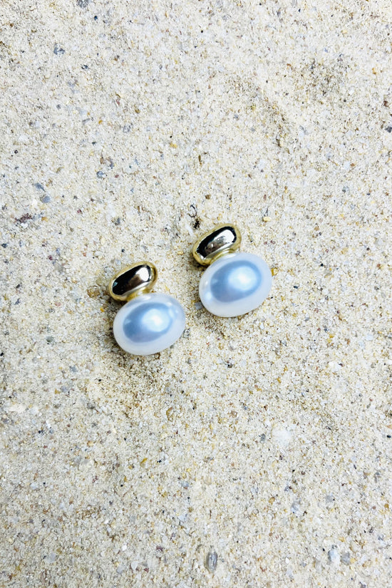 Freshwater Pearl Studs