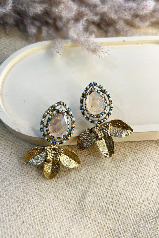 Dew Drop Earrings (Gold)