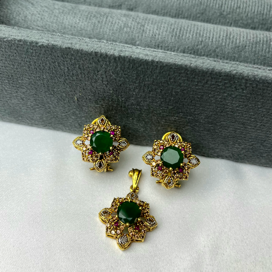Jade Blossom Pendant Set