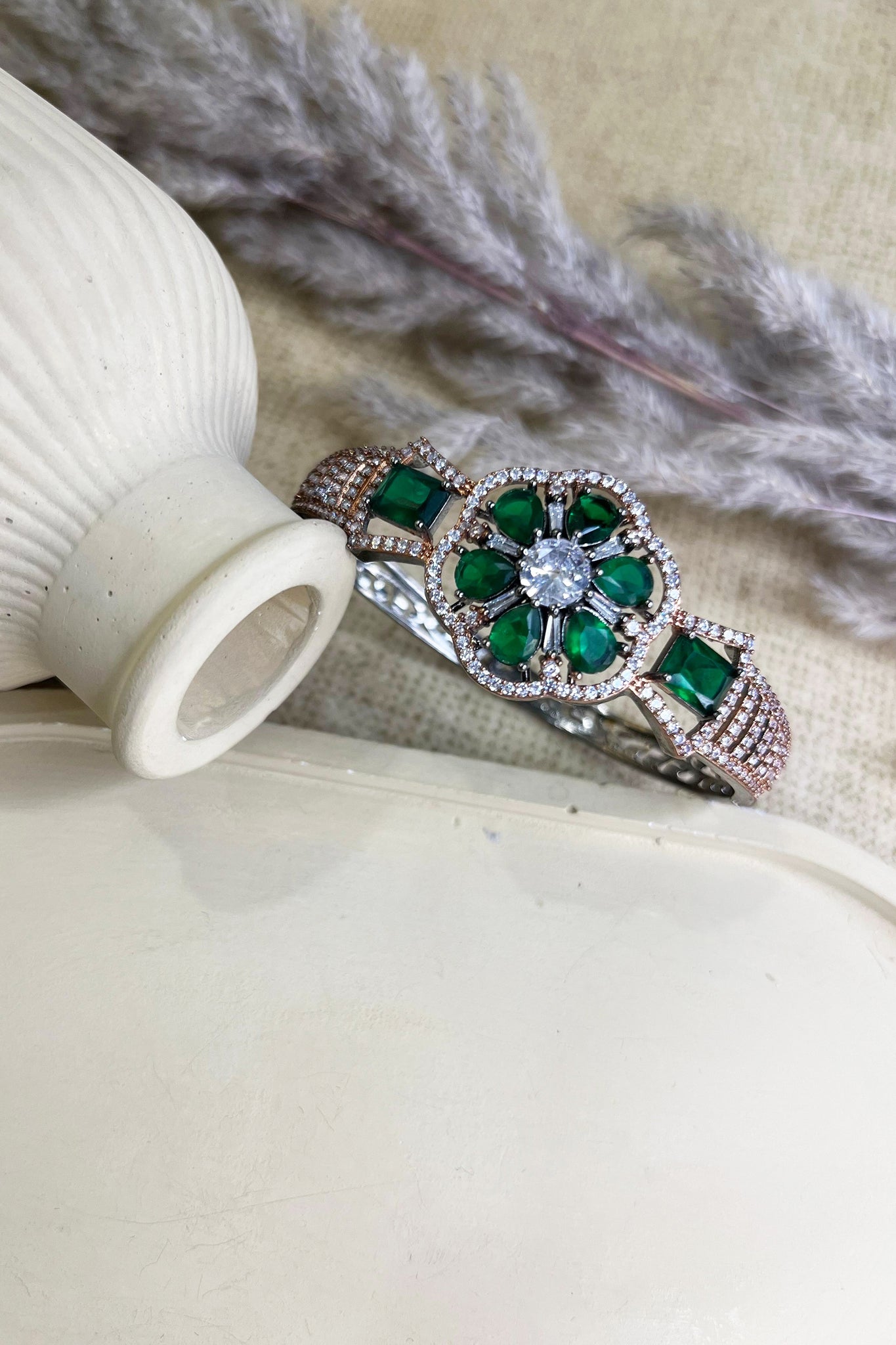 Majesty Cuff