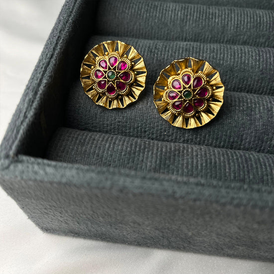Rajwadi Vintage Studs