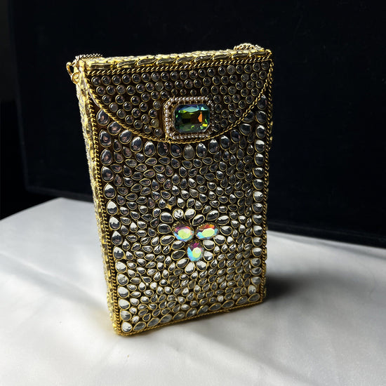 The Kundan Clutch