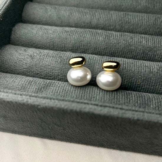 Freshwater Pearl Studs