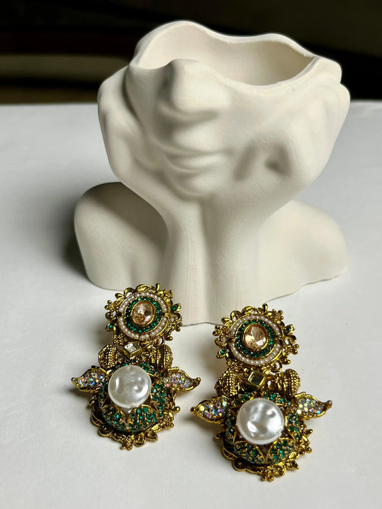 Gulzaar Earrings