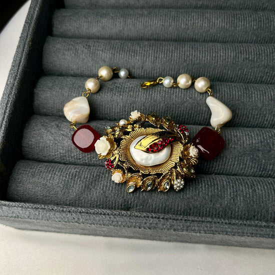 Noor-e-Nigar Bracelet