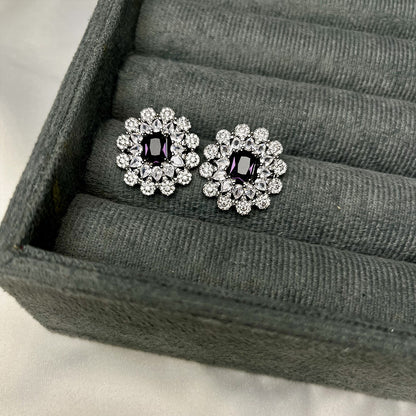 Cluster Bloom Studs