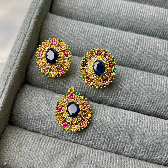 Sapphire Grace Pendant Set